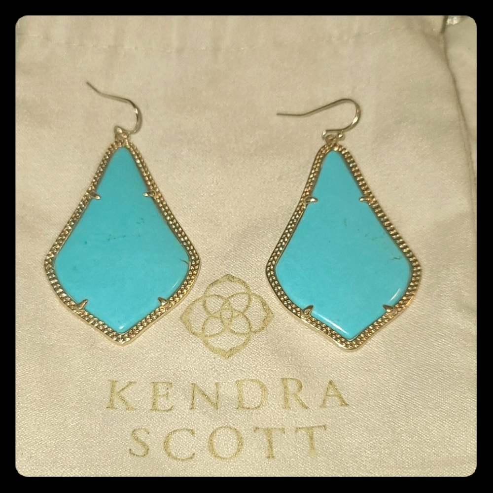 Kendra Scott earrings